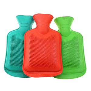 Usine directe 500ml 1000ml 2000ml bouillotte en caoutchouc bouillotte avec couvercle - Product Image 5