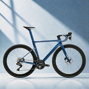 Bicicleta de Carretera de Carbono <span class=keywords><strong>Ultegra</strong></span> Di2 de 24 Velocidades, Juego de Ruedas de Carbono Completo, Manillar Integrado, Freno de Disco Hidráulico, Pedal Ordinario - Product Image 1