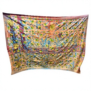 Colcha Floral Suzani Kantha Hecha a Mano con Bordado Botánico, 100% Algodón No Tejido, Cubrecama Tradicional - Product Image 3