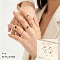 Nouveauté, design minimaliste, bague en acier inoxydable plaqué or 18 carats, chaîne à perles carrées en zircon cubique coloré pour femmes