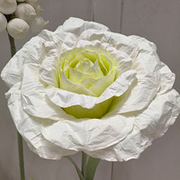 J-033 Lys artificiel géant élégant et sophistiqué de couleur claire pour la décoration de vitrine de mariage sur le thème de la forêt