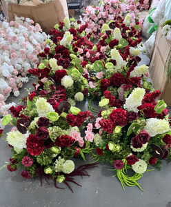 <span class=keywords><strong>Arche</strong></span> de <span class=keywords><strong>fleurs</strong></span> artificielles rouge foncé, feuilles vertes, boule de <span class=keywords><strong>fleurs</strong></span>, centre de table, arrière-plan de mariage, arrangement floral - Product Image 5