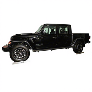 <span class=keywords><strong>รถ</strong></span><span class=keywords><strong>กระบะ</strong></span> Gladiator รุ่นใหม่ล่าสุด ปรับ<span class=keywords><strong>แต่ง</strong></span>พิเศษ หลังคาสูง ยอดขายอันดับหนึ่งระดับโลก สีดำ 4 ประตู 4 ที่นั่ง เครื่องยนต์เทอร์โบ - Product Image 4