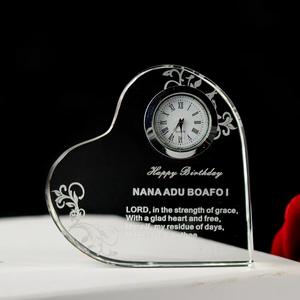 Vente chaude en gros cristal en forme de <span class=keywords><strong>coeur</strong></span> horloge innovation personnalisée 3D cristal Photo souvenirs cadeaux articles pour mariage - Product Image 3