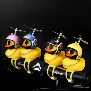 Voiture Mignon Vent Cassé Jaune Canard <span class=keywords><strong>Bambou</strong></span> Libellule Cloche <span class=keywords><strong>Corne</strong></span> Avec Casque Moto Équitation Cyclisme Décoration Voiture Ornements - Product Image 3