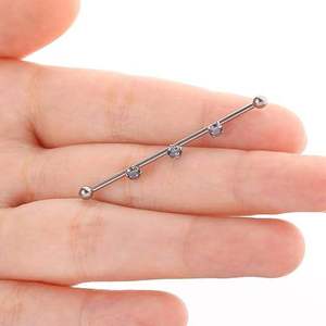 Lotus Wholesale - Joyería Industrial de Titanio G23 de 16G con Hilo y Circonita Cúbica para Piercing de Cartílago, Pendiente de Barra - Product Image 2