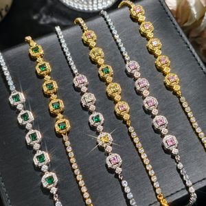 Bracciale da <span class=keywords><strong>Donna</strong></span> Fanhua in Acciaio Inossidabile Placcato Oro 18K PVD, Impermeabile e Antiossidante, con Zirconi - Product Image 1