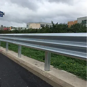 AASHTO M180 Tráfego Barreira Quente Mergulhado Galvanizado Guardrail W Feixe rodovia Guarda Trilho