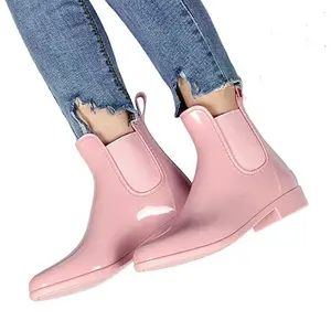 Großhandel Modedesign Anpassen Wasserdichte rutsch feste klassische Plattform Regenzeit Regens chuhe Damen Knöchel Chelsea Stiefel Frauen