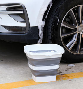 <span class=keywords><strong>Prix</strong></span> promotionnel 5L Seau à eau en plastique pliable en silicone pliable pour une utilisation en voiture de voyage - Product Image 3