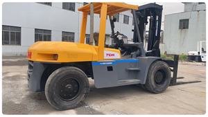 Chariot élévateur TCM FD100 d'occasion à faible nombre d'heures de fonctionnement, moteur diesel japonais, 10 tonnes, moteur à combustion interne, chariot élévateur TCM 10 tonnes - Product Image 2