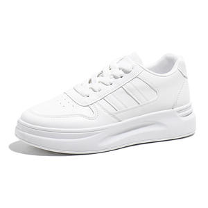 Nouvelles Chaussures Blanches Polyvalentes à Semelle Épaisse pour Femme Printemps 2026 Style Coréen INS Harajuku Baskets Étudiantes - Product Image 5