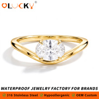 Bague Courbe LUCKYJIU Personnalisée en Acier Inoxydable Plaqué Or 18K, Étanche, avec Zirconium Scintillant Sertie sur 4 Griffes pour Femme