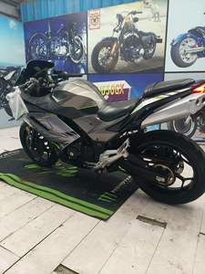 Moto sportive cruiser d'<span class=keywords><strong>occasion</strong></span> 400cc, au look élégant, avec moteur 4 temps - Product Image 2