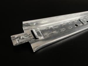 Grille en T pour plafond triangle Saf-t-Grid au design moderne pour dalles de plafond suspendu Composants Suspension - Product Image 6