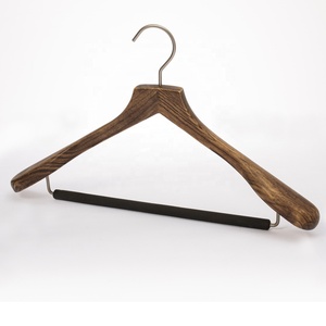Perchas de <span class=keywords><strong>Madera</strong></span> de Estilo Vintage <span class=keywords><strong>para</strong></span> Ropa de Traje de Hombros Anchos, con Barra de Terciopelo Antideslizante - Product Image 2