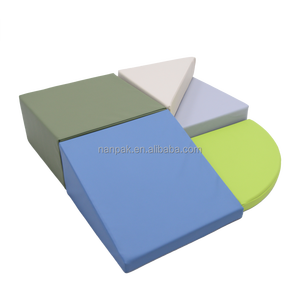 Çocuklar İçin Özelleştirilebilir Yumuşak Oyun Tırmanma Blokları Ekipmanı Kapalı Tırmanma ve Emekleme Oyun Alanı Köpük Blok Seti - Product Image 3