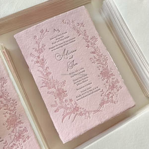 Conception typographique personnalisée sur papier de coton recyclé, produit d'impression écologique en papier et carton - Product Image 3