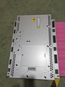 Unité de commande robotisée A-BB 3HAC029818-001 DSQC 663, unité de commande robotisée A-BB 3HAC029818-001 - Product Image 4