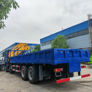 Camion plateau lourd SHACMAN 8*4 avec grue pliante auto-chargeante, grue montée sur camion plateau à bras pliable - Product Image 5
