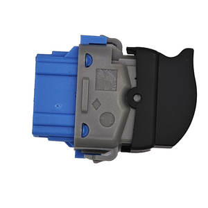 Lève-vitre électrique simple pour Renault Master 2010-19, modèle 8200476809, état neuf, matériau ABS - Product Image 4