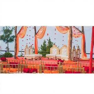 Conjunto de Sillas Bajas para Mandap de Boda, Modernas, Ligeras, Personalizables en Color y Tamaño, Sofá de Madera Tallada para Bodas Indias, EE. UU. - Product Image 1