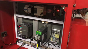 Machine de découpe de plaque de bande transporteuse coupe-feuille automatique moule coupe-HJMQ-450B - Product Image 5