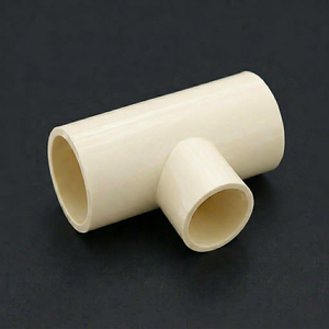Raccord en T égal en CPVC résistant aux produits chimiques haute pression |   Raccord en T à sertir pour plomberie eau chaude et froide (en pouces) - Product Image 1