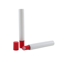 Tube de rouge à lèvres en plastique compressible personnalisé de 15 ml 15 g avec embout en silicone, tube de brillant à lèvres, contenant de baume à lèvres avec applicateur en silicone