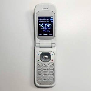 Telefono Cellulare Flip Compatto CDMA 2505 all'Ingrosso con Batteria da 700mAh, Torcia, Radio FM, Tastiera Sbloccata, Cellulare Base - Product Image 3