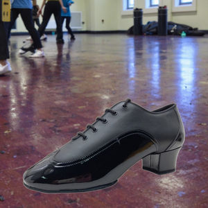 Zapatos de baile de <span class=keywords><strong>salsa</strong></span> latina para hombre de nuevo estilo para practicar Bachata tacón medio con suela dividida cuero genuino ajustado - Product Image 4