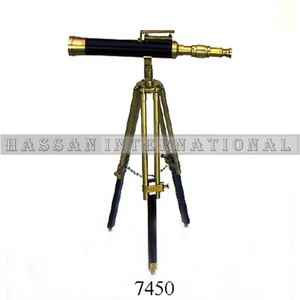 Piso antiguo náuticas latón telescopio con soporte de madera mejor venta náutica latón telescopio con soporte - Product Image 2