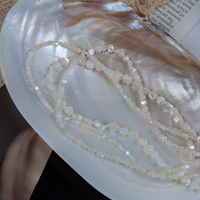 Manik-manik Serpihan Mutiara Putih Bentuk Tidak Beraturan, Kerang Alami 3-4mm/5mm/6-7mm untuk Pembuatan Perhiasan DIY Grosir