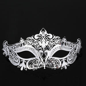 أقنعة حفلة موسيقية مخصصة للأزواج ، أقنعة وجه معدنية جميلة للحفلات المسائية ، أقنعة معدنية فاخرة ، مستجدات الحفلات - Product Image 3