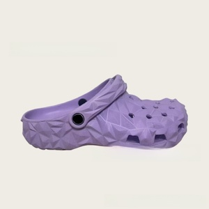 Cro New Celebrity Durian Clogs, pantoufles antidérapantes pour hommes et femmes, sandales pour couples, chaussures de plage tendance - Product Image 3