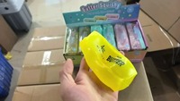 Mainan Tepung Lembut Bentuk Stik Mentega Baru 14 Oz, Mainan Pereda Stres Sensorik Raksasa