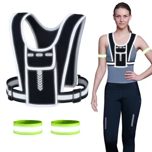 Custom Print Outdoor Sports Marathon Camping Backpack 360 Reflective Mobile Phone Holder Running Hydration Vest For Women Men
