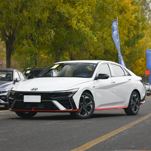 2023 Elantra N Line Sedan Sporty alami mesin aspirasi otomatis R16 ban Gas/bensin baru Styling berani Interior kiri gelap - Product Image 1