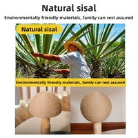 Natuurlijke massief houten kleine krabpaal voor katten met ronde sisalbal, zitstok, hangende touwspeeltjes & mini kattenactiviteitentoren