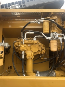 Pompe à engrenages d'origine japonaise pour excavatrice hydraulique 329D de 29 tonnes, faible nombre d'heures de fonctionnement, modèle 2024, avec inspection vidéo - Product Image 3