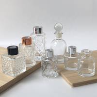 Diffuseur aromatique vide en verre de récipient de parfum d'arôme de la meilleure qualité de 100ml avec le couvercle à vis et le carton de baguettes emballé