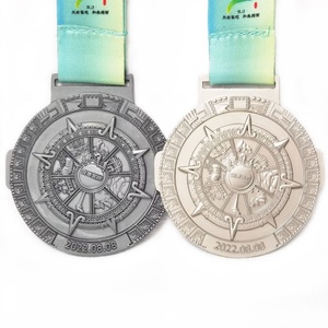Medallas de Maratón al por Mayor, Fabricantes de Medallas Deportivas de Metal Dorado, Premios de Carrera con Diseños Giratorios, Medallas Personalizadas para Maratón - Product Image 1