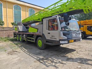 Venta Directa de Fábrica, Mejor Precio, Grúa Hidráulica de 30 Toneladas Montada en Camión ZAT/ZTC/ZAC, Grúa Articulada Hidráulica en Venta - Product Image 4