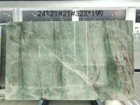 Panneau mural en quartzite vert émeraude royal de luxe, poli et rétroéclairé, en quartzite Verde Gaya, avec jointure en V, pour îlot de cuisine en pierre verte