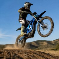 Elektrisches Motorrad Off-Road-Rennmotorrad Surron Light Bee X Elektrisches Dirt Bike 60V 40Ah Geländetaugliches Hochgeschwindigkeits-Crossmotorrad