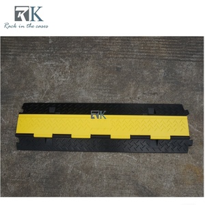 2/3/4/5 Way Rubber Cable Ramp Long Service Life Non Slip Cable Protector Ramp - Product Image 2