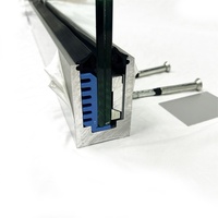H101 * W67 mm profilé de canal en U en aluminium massif monté sur une base de sol réglable pour balustrade de garde-corps en verre pour verre 12-17.56