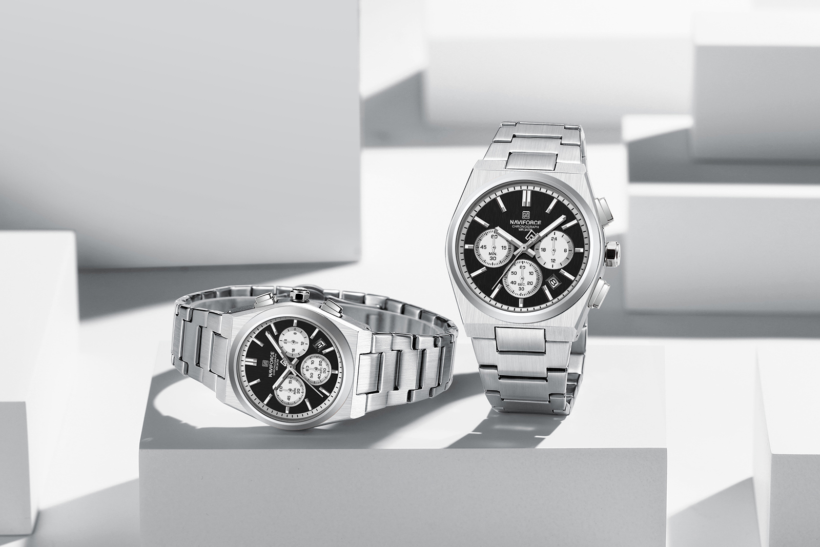 Naviforce Men's Watches 8048 - Luxury Sport Chronograph