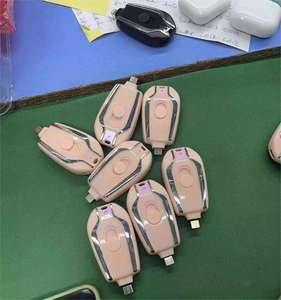 แบตสำรองมือถือพร้อมปลั๊กเครื่องชาร์จแบบพกพาขนาด1500 mAh ความจุจริง1500 mAh - Product Image 3