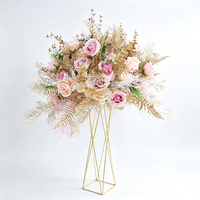 Boule de fleurs artificielles multi-styles en gros, boule de pomander personnalisée pour mariage et fête
